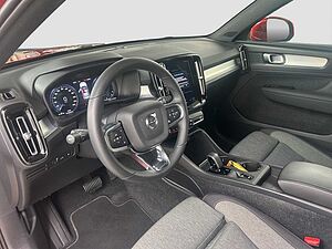 Volvo  XC 40