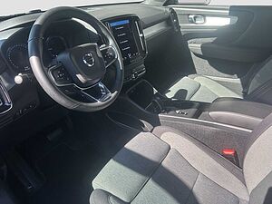 Volvo  XC 40