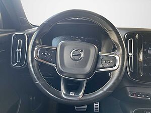 Volvo  XC 40