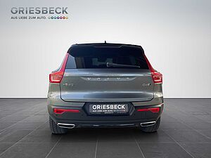 Volvo  XC 40