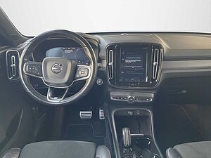 Volvo  XC 40
