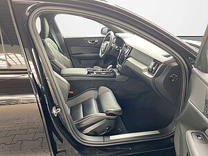 Volvo  Plus Dark Recharge