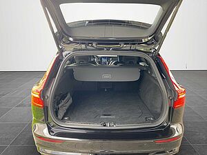 Volvo  Plus Dark Recharge