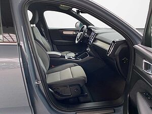 Volvo  XC 40