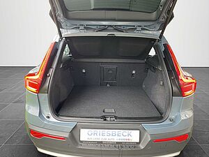 Volvo  XC 40