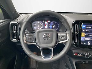 Volvo  XC 40