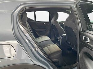 Volvo  XC 40