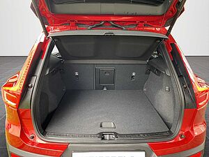 Volvo  XC 40