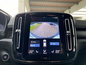 Volvo  XC 40