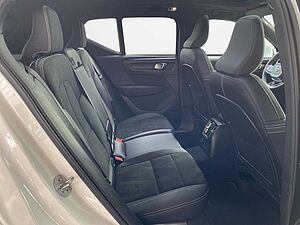 Volvo  XC 40