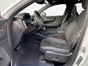 Volvo  XC 40
