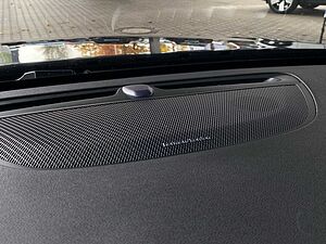 Volvo  Plus Bright Recharge