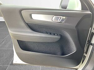 Volvo  XC 40