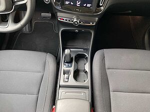 Volvo  XC 40