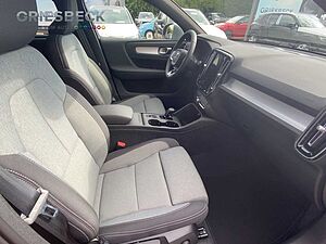 Volvo  XC 40