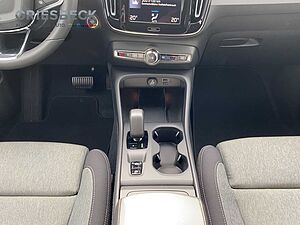Volvo  XC 40