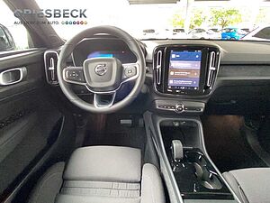 Volvo  XC 40
