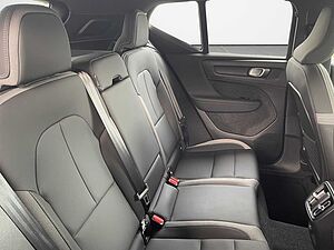 Volvo  XC 40