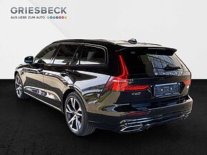 Volvo  R Design Recharge