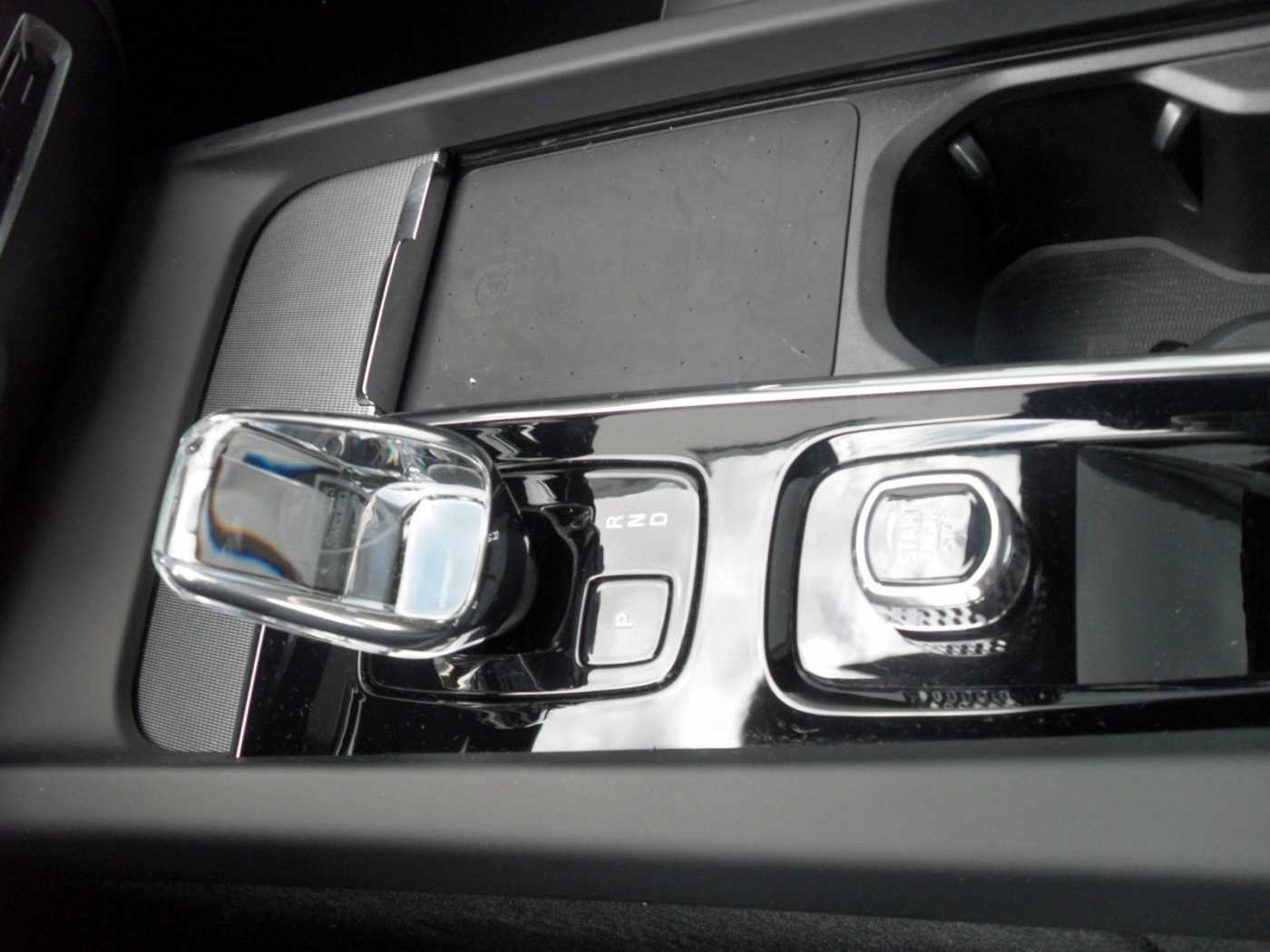 Volvo  Plus AWD | 360° | Harman K. | Standheizung