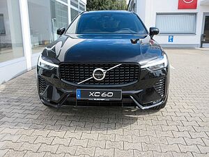 Volvo  B5 Plus Dark AWD