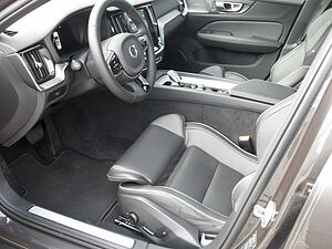 Volvo  B5 Cross Country Plus AWD | AHK | 360° | SH