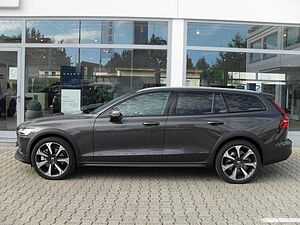 Volvo  B5 Cross Country Plus AWD | AHK | 360° | SH