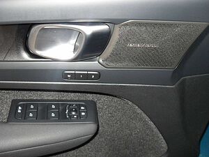 Volvo  Ultimate Pure Electric 2WD | Batterie-Zerti.