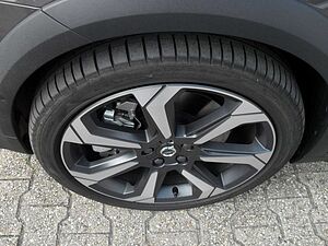 Volvo  B5 Cross Country Plus AWD | AHK | 360° | SH