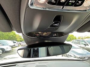 Volvo  XC60 T8 TWIN ENGINE AWD Automatikgetriebe (223+65kW/303+87PS) R-Design