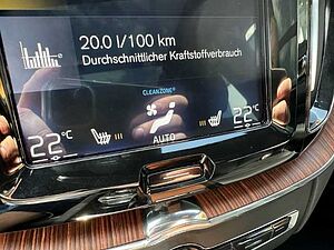 Volvo  XC60 T8 TWIN ENGINE AWD Automatikgetriebe (223+65kW/303+87PS) Inscription