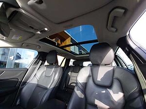 Volvo  V60 Recharge Inscription, T6 AWD Plug-in Hybrid