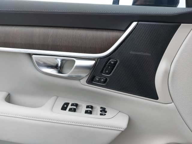 Volvo  V90 Recharge Inscription, T8 AWD Plug-in Hybrid