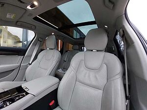 Volvo  V90 Recharge Inscription, T8 AWD Plug-in Hybrid
