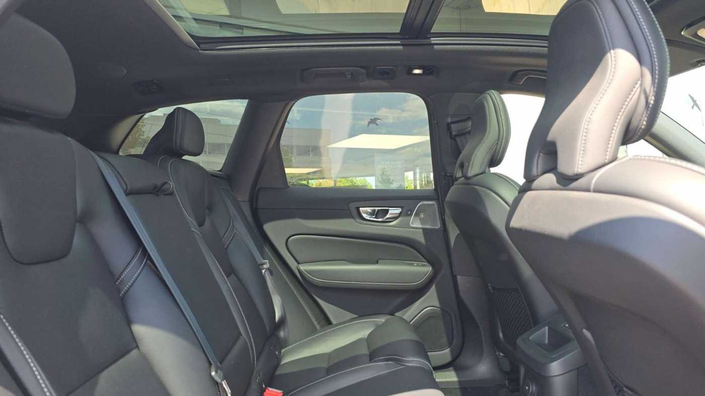 Volvo  T8 AWD Recharge R Design Geartronic Voll