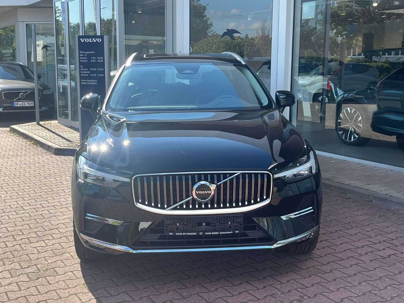 Volvo  B4 D AWD Plus Bright Auto