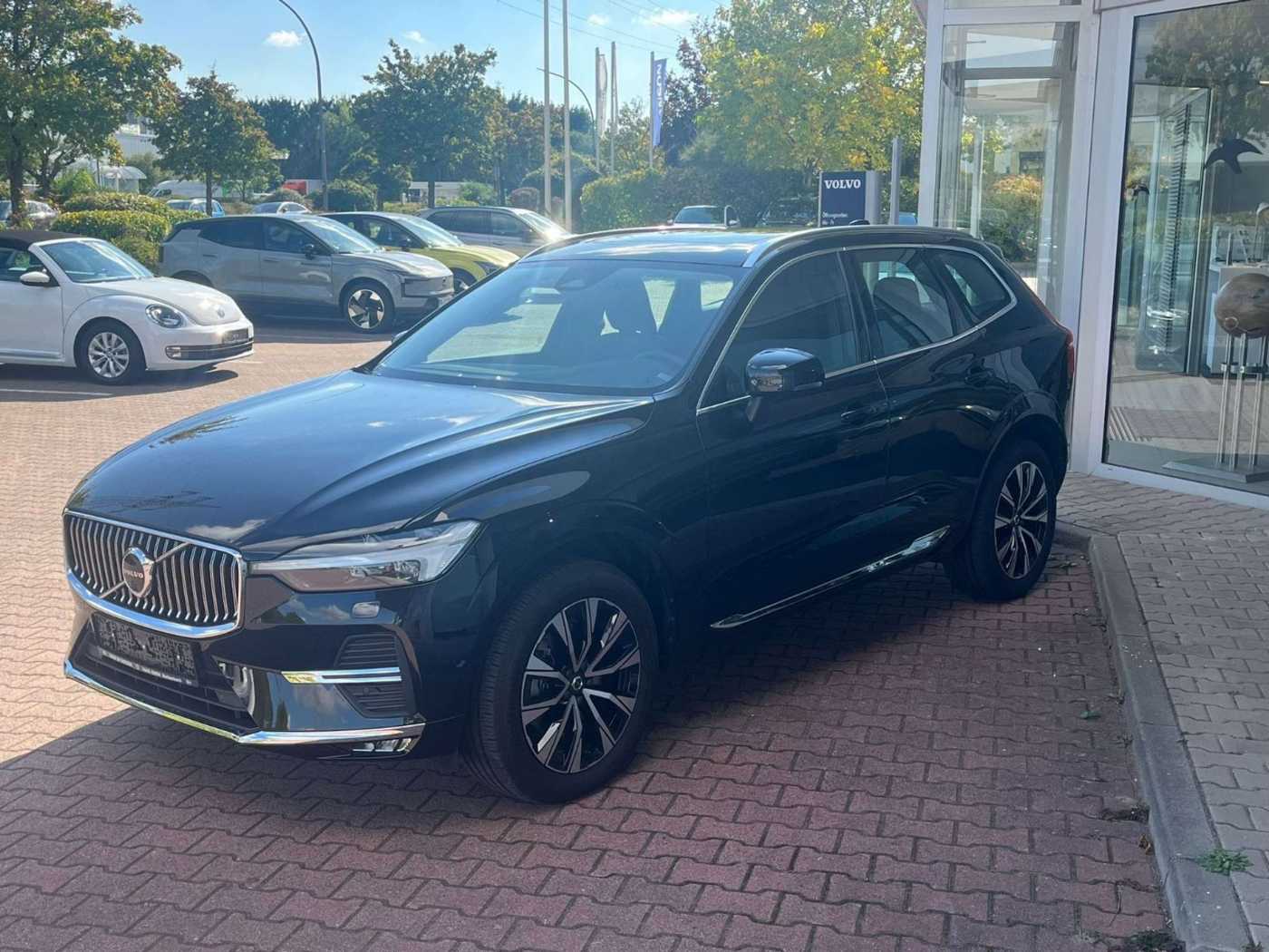 Volvo  B4 D AWD Plus Bright Auto