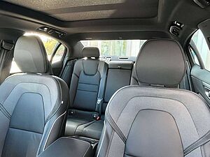 Volvo  Recharge T8 AWD
