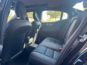 Volvo  Recharge T8 AWD