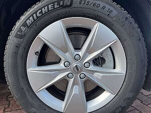Volvo  B4 Core Auto Stdhz. , ACC,