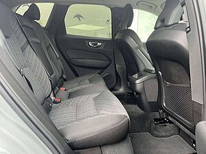 Volvo  B4 Core Auto