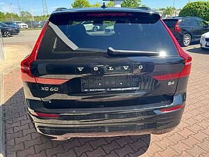 Volvo  B4 Momentum Pro Geartronic