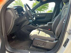 Volvo  Recharge Ultimate Single Motor Ext Range