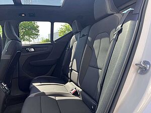 Volvo  Recharge Ultimate Single Motor Ext Range
