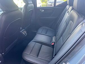 Volvo  B3 Plus Bright DCT