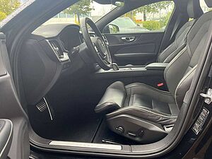 Volvo  B4 Geartronic R Design