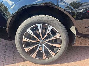 Volvo  B4 D AWD Plus Bright Auto