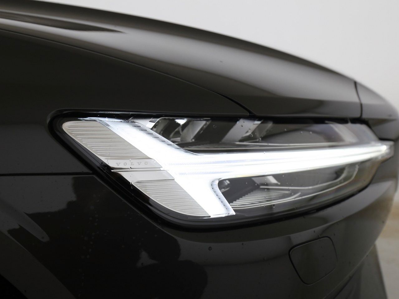 Volvo  B4 *Standh*LED*Sitzh.