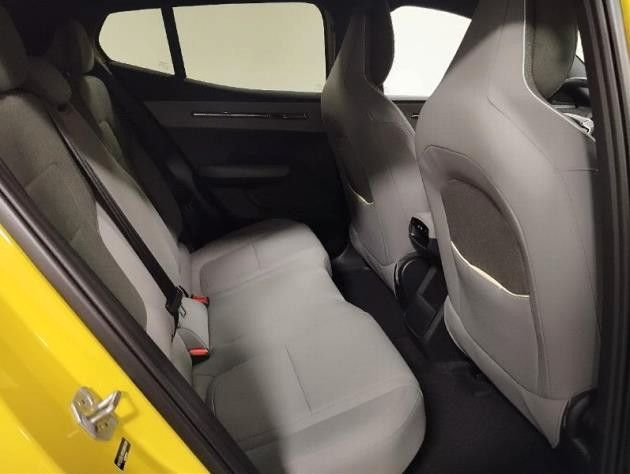 Volvo  Plus RWD Pure Electric