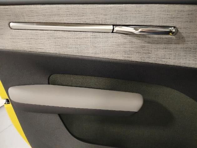 Volvo  Plus RWD Pure Electric